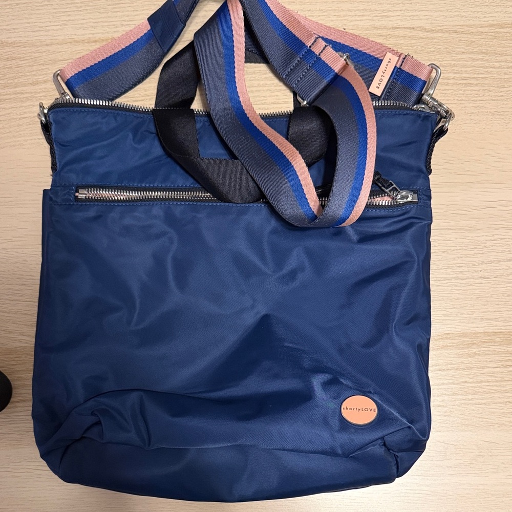 Shortylove Wonder Crossbody Bag in Navy with Boardwalk Strap in Pink/Blue/Black